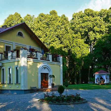 Lecu Muiza Hotel Leci Buitenkant foto