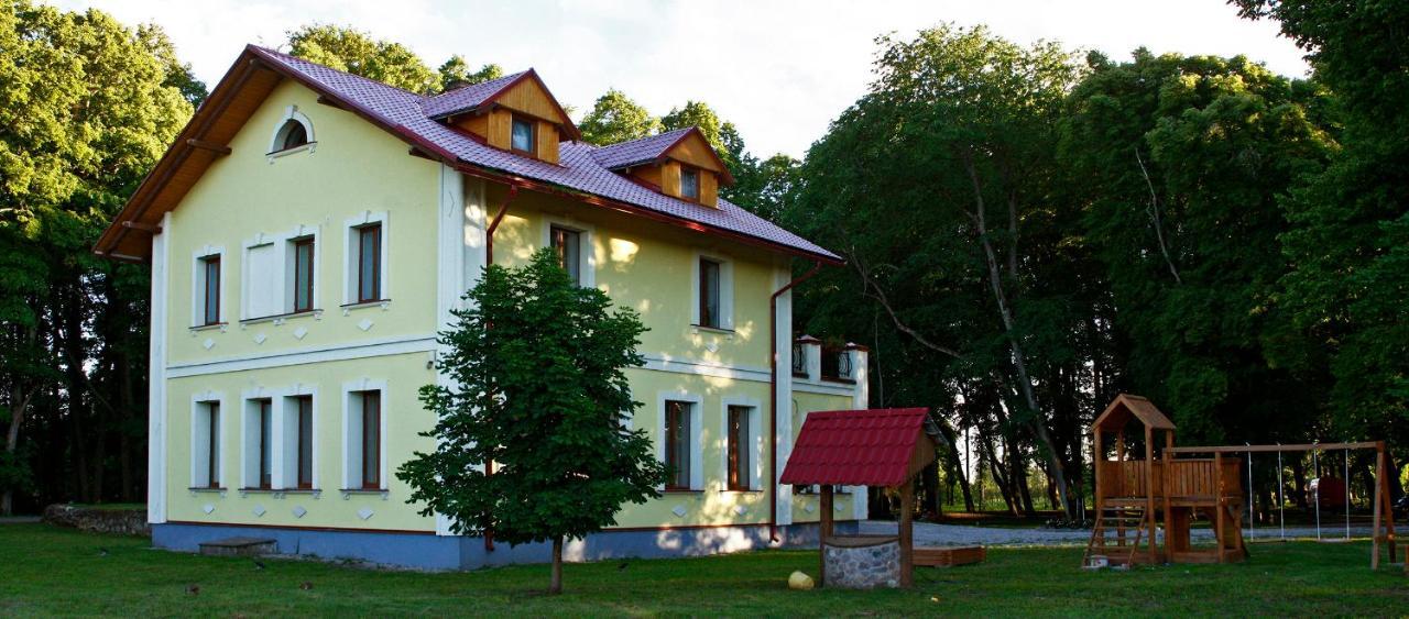 Lecu Muiza Hotel Leci Buitenkant foto